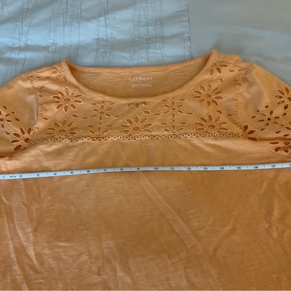 Eyelet Sleeve Ballet Neck Tee size M from Talbots - Picture 5 of 8